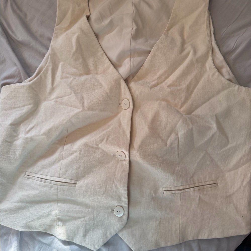 Maurices Ivory Button-Up Vest